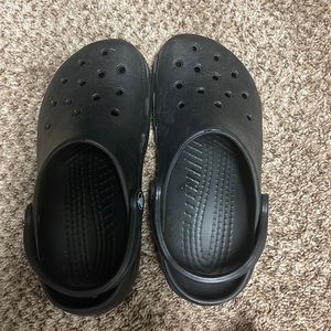 nothing wrong. just don’t wear them. have only been worn a half full of times.